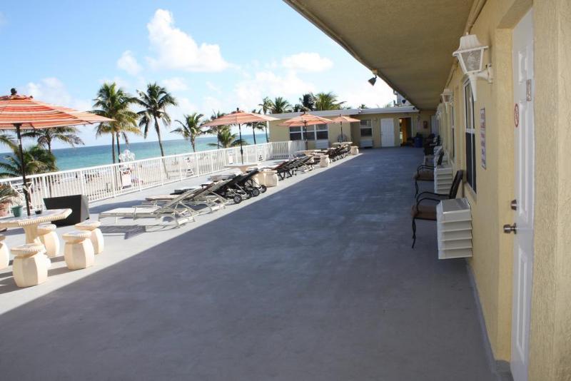 La Terrace Oceanfront Hotel Hollywood Buitenkant foto